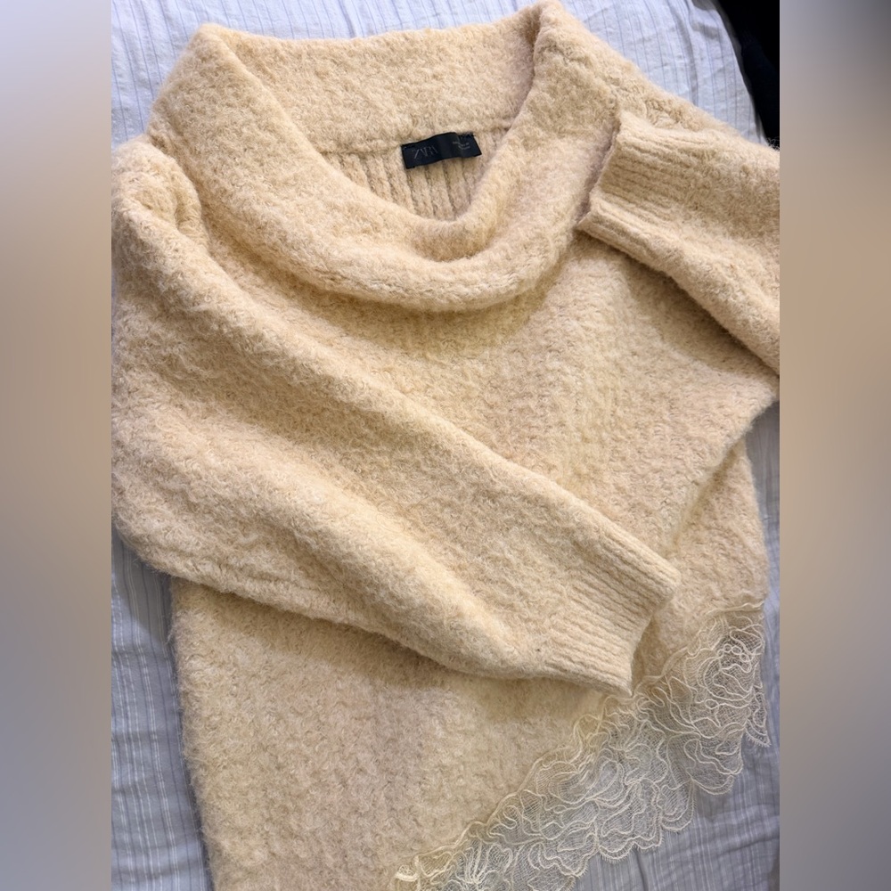 Cozy Cream Off the shoulder lace Sweater